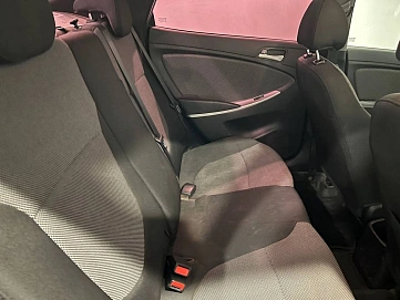 Hyundai Solaris, 2012г, передний привод, автомат