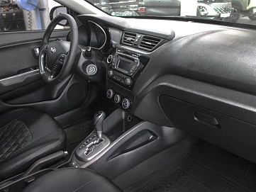 Kia Rio, 2015г, передний привод, автомат