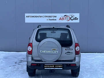 Chevrolet Niva, 2013г, полный привод, механика