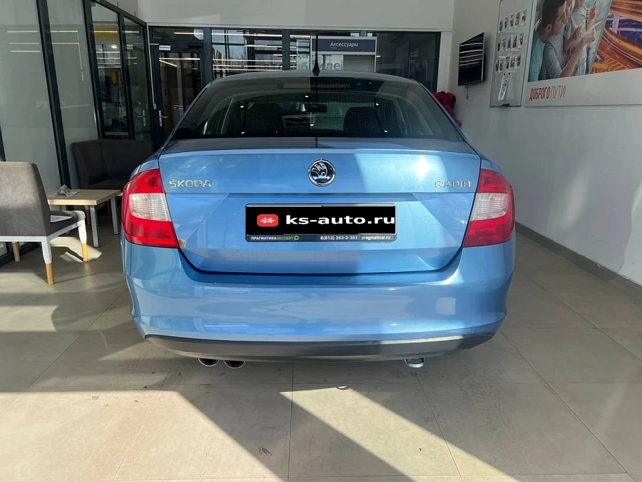 Skoda Rapid, 2014г., передний привод, робот