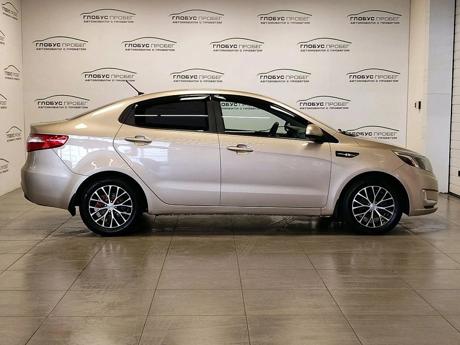 Kia Rio, 2013г., передний привод, механика