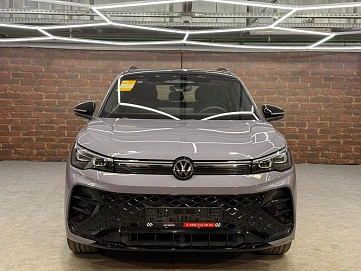 Volkswagen Tiguan, 2025г, полный привод, робот