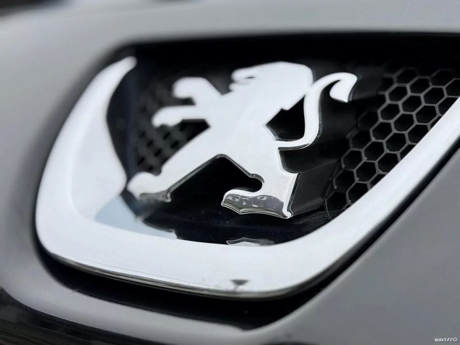 Peugeot 308, 2009г., передний привод, автомат