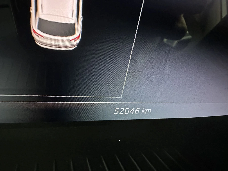 Skoda Karoq, 2021г., передний привод, автомат