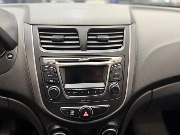 Hyundai Solaris, 2016г, передний привод, автомат