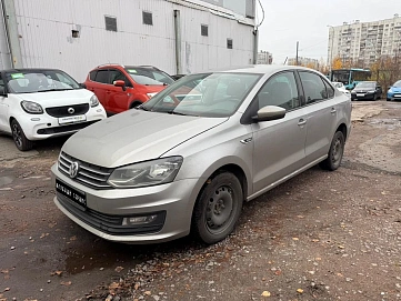 Volkswagen Polo, 2019г, передний привод, механика