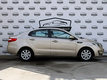 Kia Rio, 2011г, передний привод, автомат