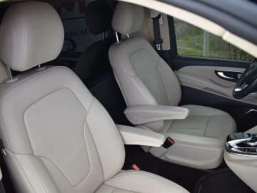 Mercedes-Benz V-Класс, 2018г., полный привод, автомат