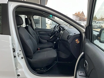 Renault Sandero, 2014г, передний привод, механика
