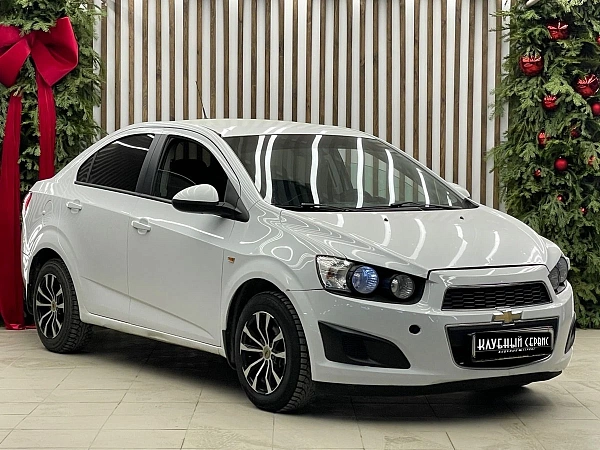 Chevrolet Aveo, 2012г., передний привод, механика