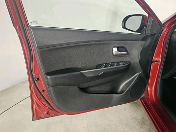 Kia Rio, 2015г, передний привод, механика