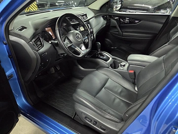 Nissan Qashqai, 2020г, полный привод, вариатор