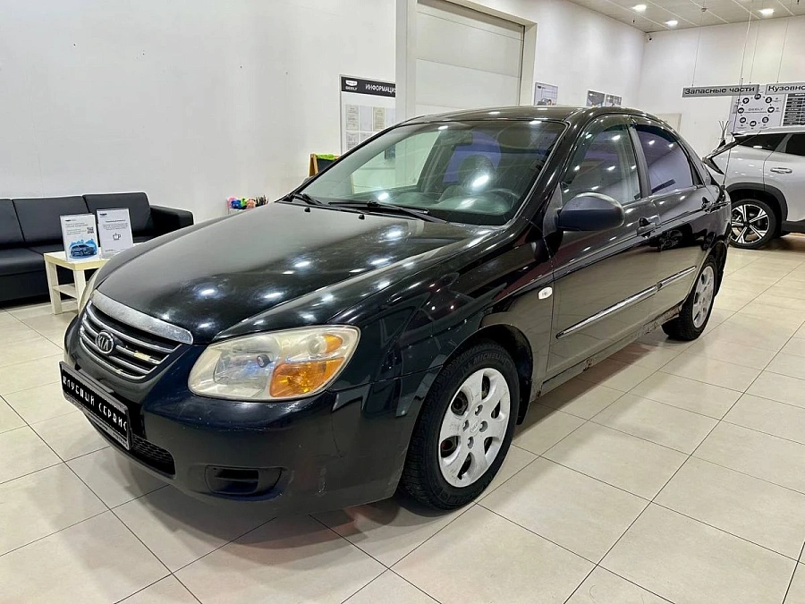 Kia Cerato, 2007г., передний привод, механика