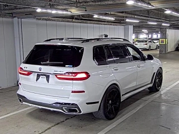 BMW X7, 2022г, полный привод, автомат