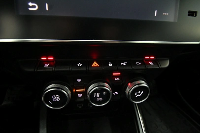 Renault Arkana, 2019г, передний привод, вариатор