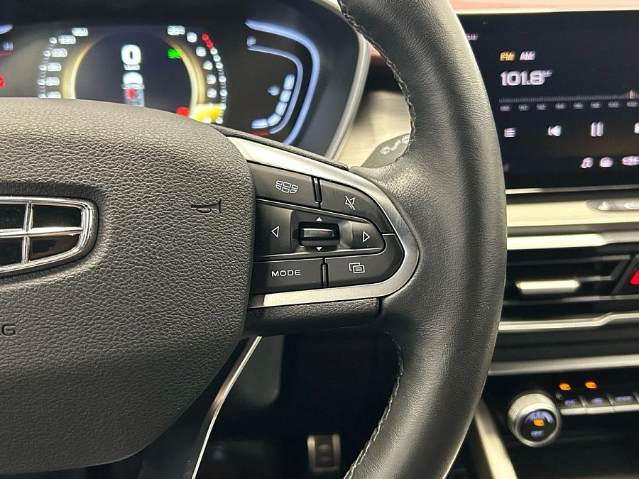 Geely Coolray, 2023г., передний привод, робот