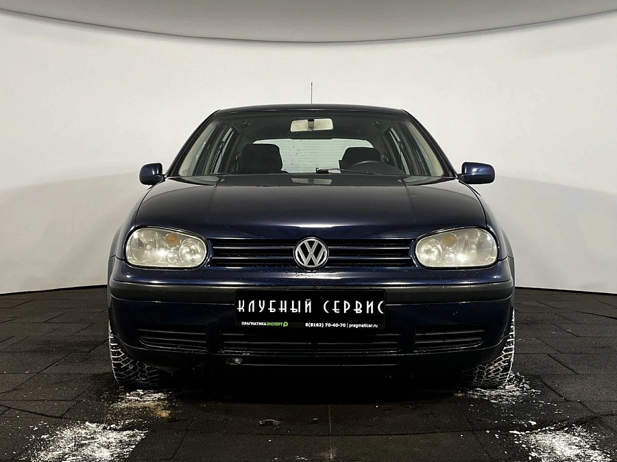 Volkswagen Golf, 2001г., передний привод, механика