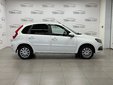 Lada (ВАЗ) Granta, 2021г, передний привод, механика