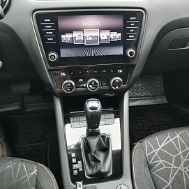 Skoda Octavia, 2018г, передний привод, автомат