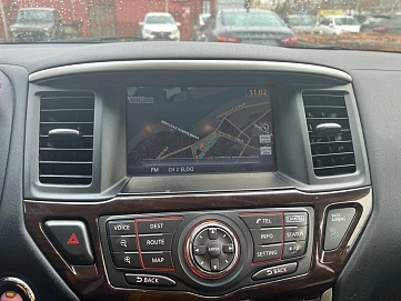 Nissan Pathfinder, 2015г, полный привод, вариатор
