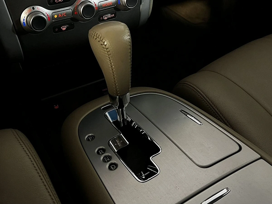 Nissan Murano, 2013г., полный привод, вариатор