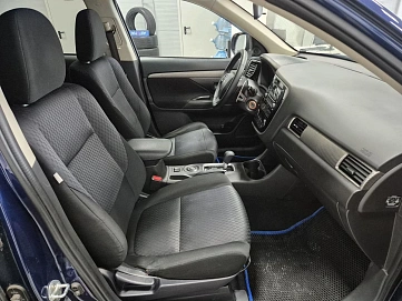 Mitsubishi Outlander, 2013г., полный привод, вариатор