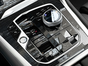 BMW X6, 2024г, полный привод, автомат