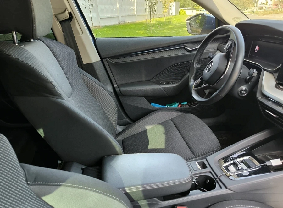 Skoda Octavia, 2021г., передний привод, автомат