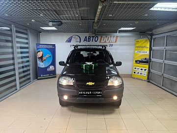 Chevrolet Niva, 2009г, полный привод, механика