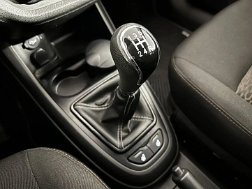 Lada (ВАЗ) Vesta, 2016г, передний привод, механика