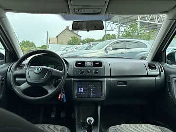 Skoda Fabia, 2010г, передний привод, механика