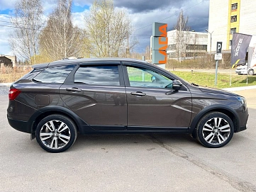 Lada (ВАЗ) Vesta, 2018г, передний привод, механика