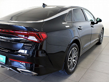 Kia , 2021г., передний привод, автомат