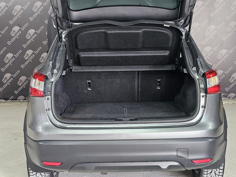 Nissan Qashqai, 2018г., передний привод, вариатор