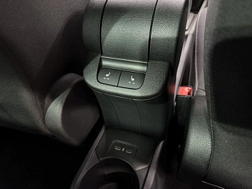 Skoda Rapid, 2021г, передний привод, робот