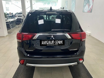 Mitsubishi Outlander, 2018г, полный привод, вариатор
