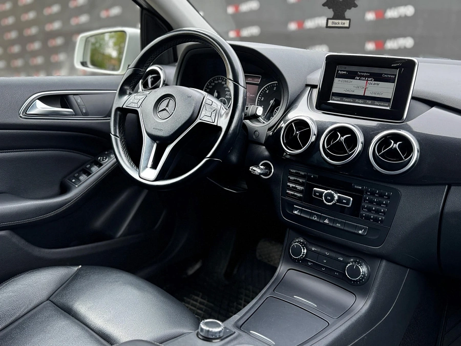 Mercedes-Benz B-Класс, 2013г., передний привод, робот