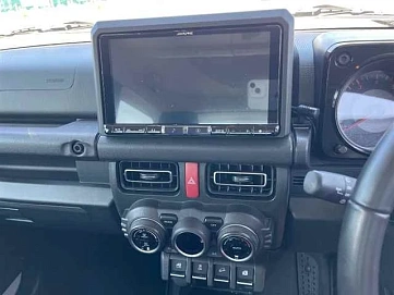 Suzuki Jimny, 2022г, полный привод, автомат