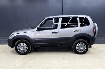 Chevrolet Niva, 2012г, полный привод, механика
