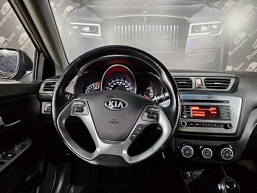 Kia Rio, 2015г, передний привод, автомат