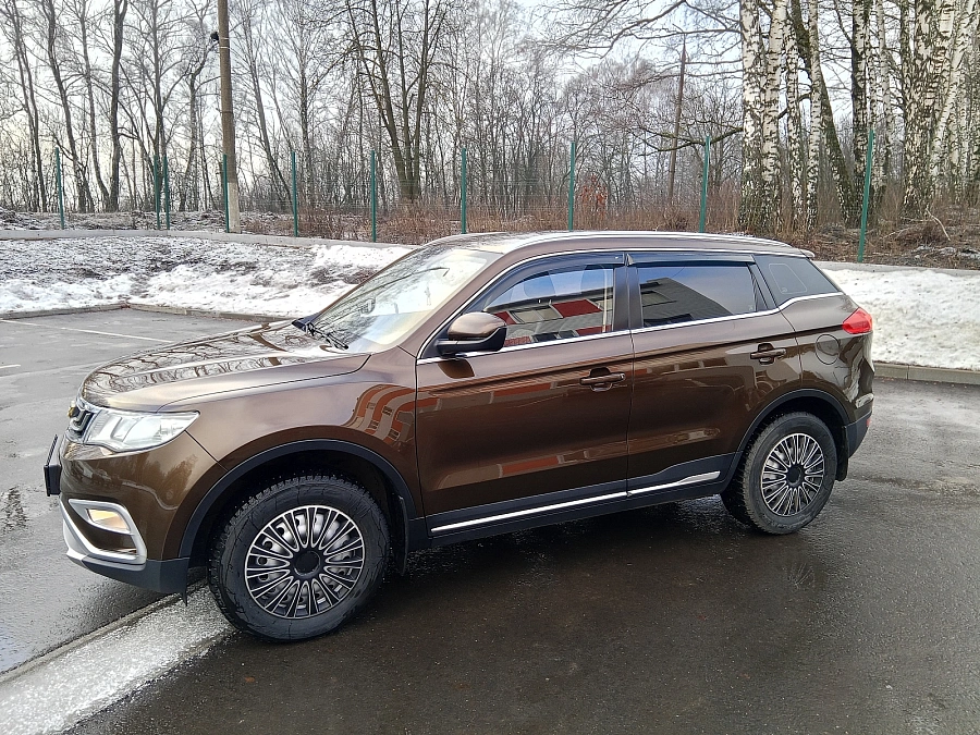Geely Atlas, 2019г., передний привод, механика