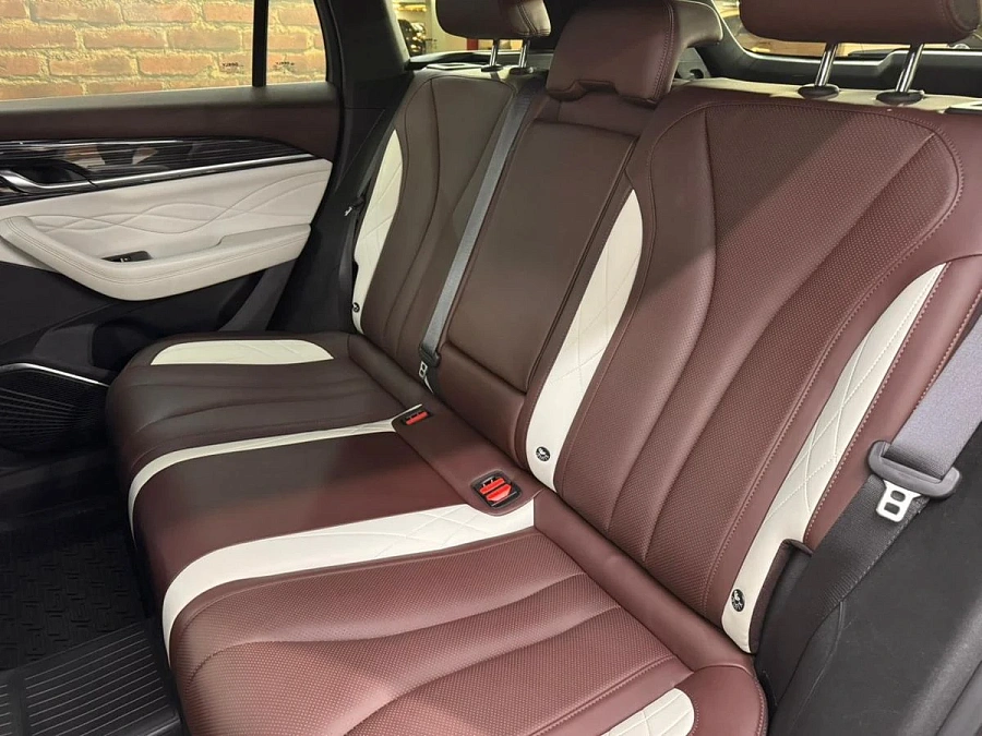 Geely Monjaro, 2023г., полный привод, автомат