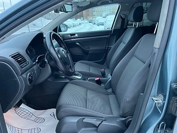 Volkswagen Jetta, 2006г, передний привод, автомат