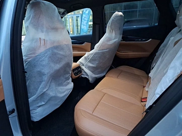 Geely Atlas, 2025г, передний привод, робот