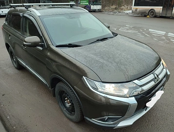 Mitsubishi Outlander, 2016г, полный привод, вариатор