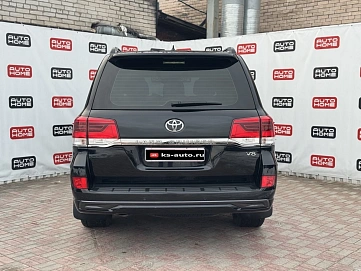 Toyota Land Cruiser, 2016г., передний привод, автомат