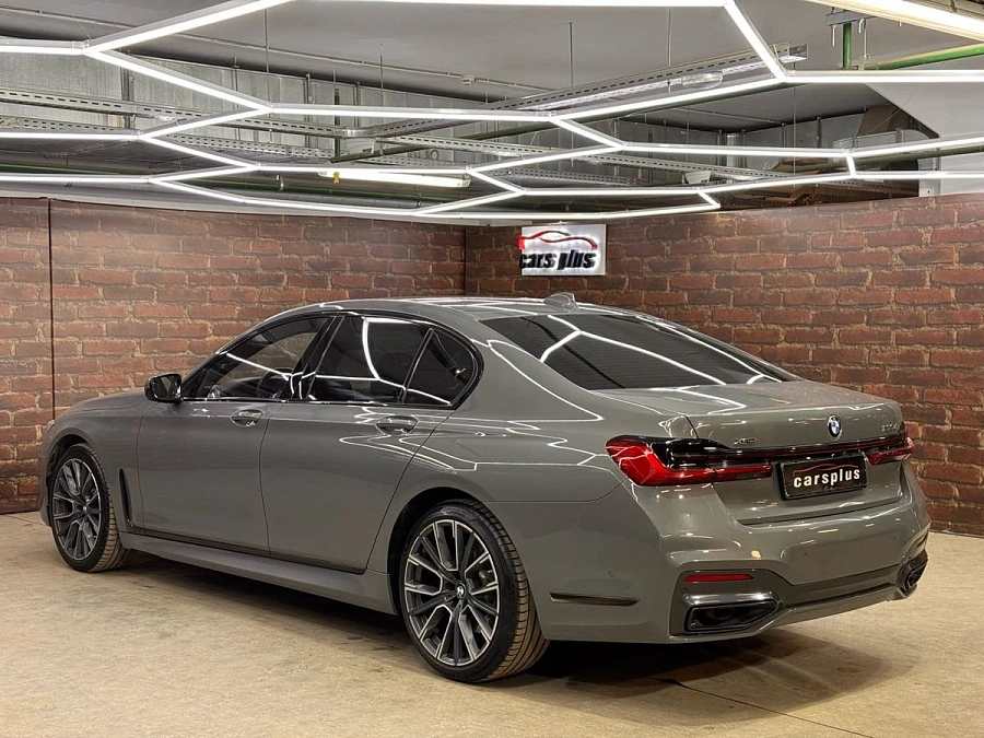 BMW 7 серии, 2020г., полный привод, автомат