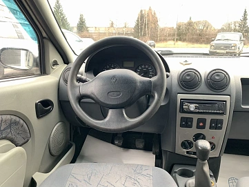 Renault Logan, 2006г, передний привод, механика