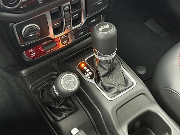 Jeep Wrangler, 2025г, полный привод, автомат