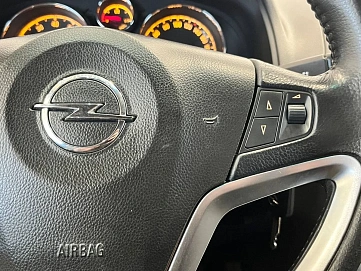 Opel Antara, 2013г, полный привод, автомат